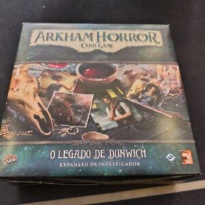 Arkham Horror: The Card Game - O Legado de Dunwich (Expansão de Investigador)